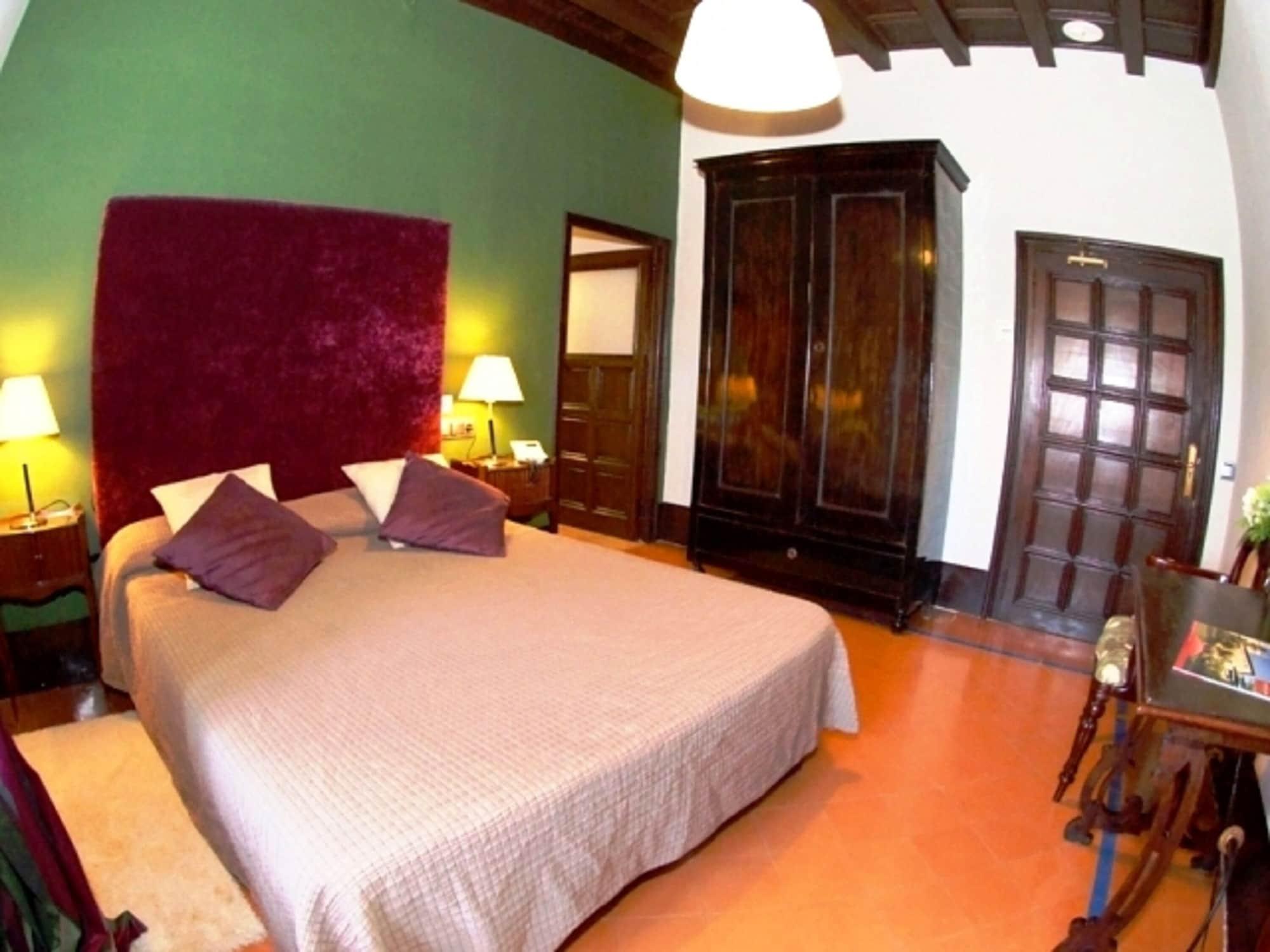 Rvhotels Palau Lo Mirador Torroella de Montgrí Екстериор снимка