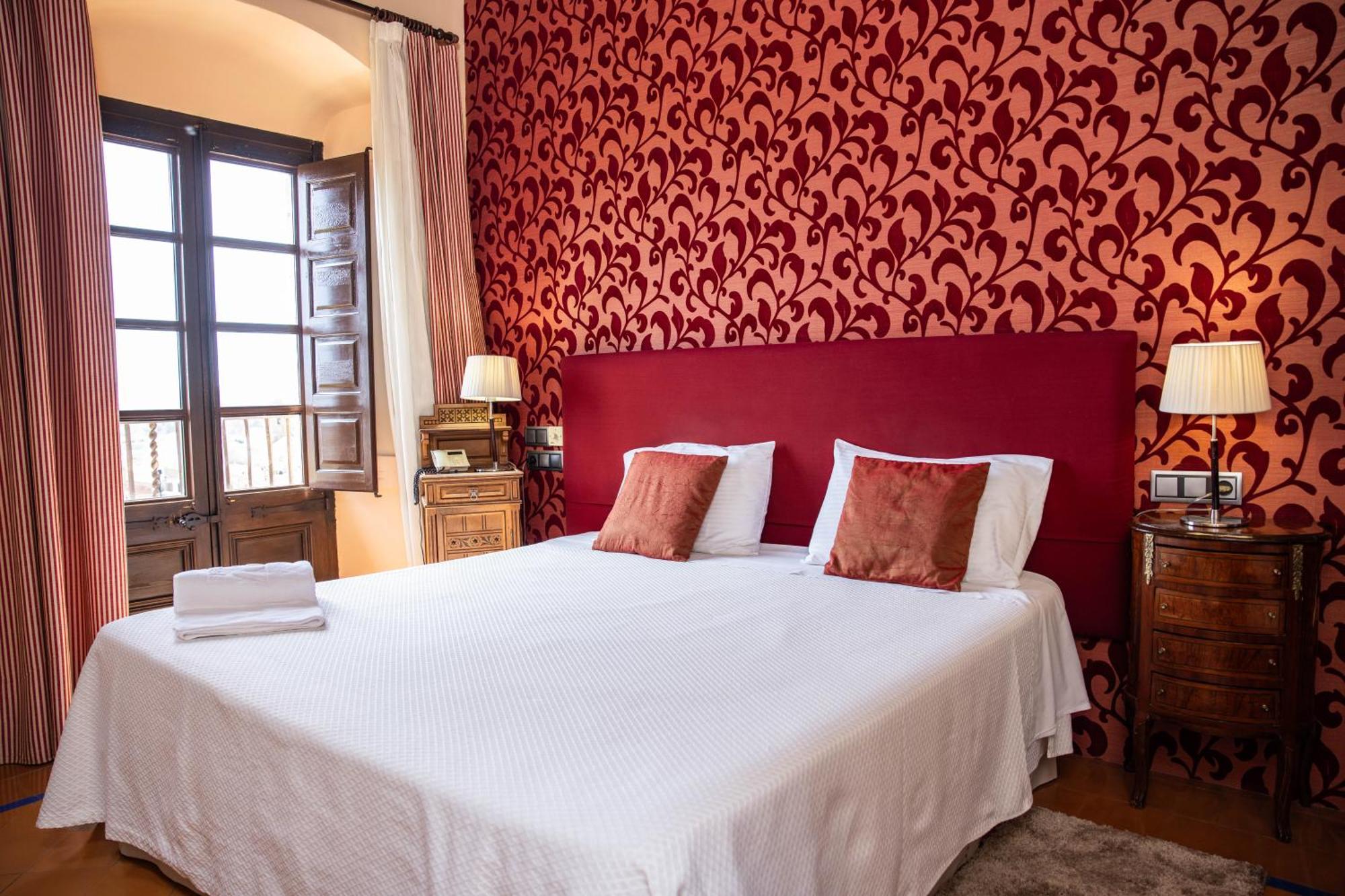Rvhotels Palau Lo Mirador Torroella de Montgrí Екстериор снимка